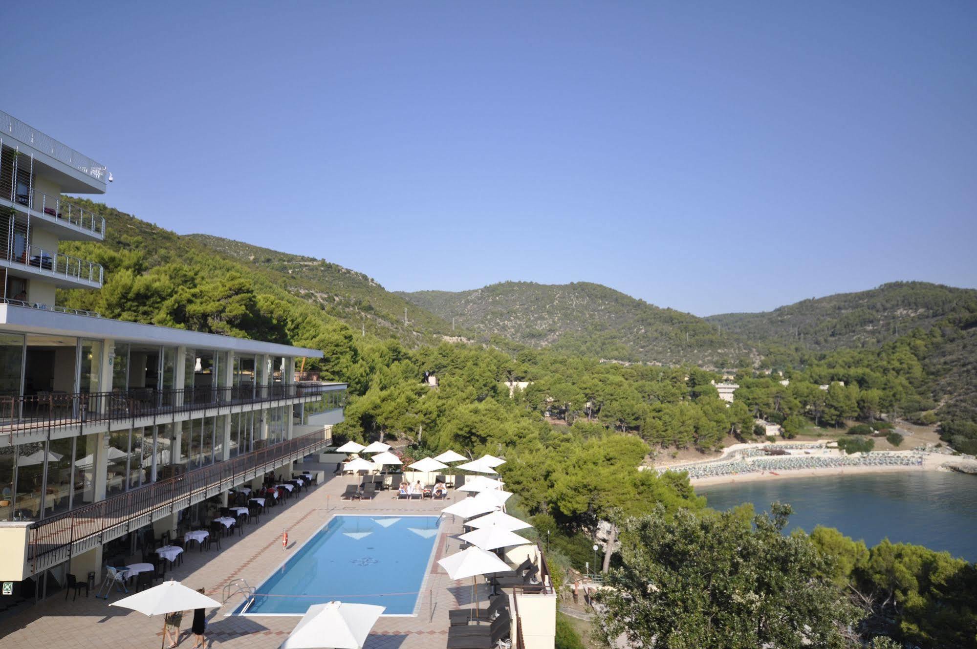 Pugnochiuso Resort - Hotel Del Faro Ngoại thất bức ảnh